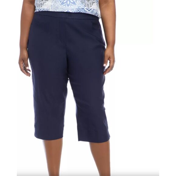 Tummy Slimming Navy Blue Capri Pants – 18W – Comfort Fit – NWT (Alfred Dunner) - Picture 4 of 7